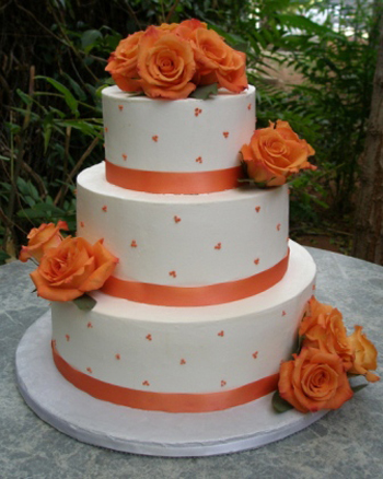 Rolled fondant wedding cakes are probably the most requested of all wedding 